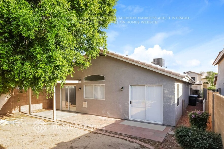 Building Photo - 5016 W Tonto Rd