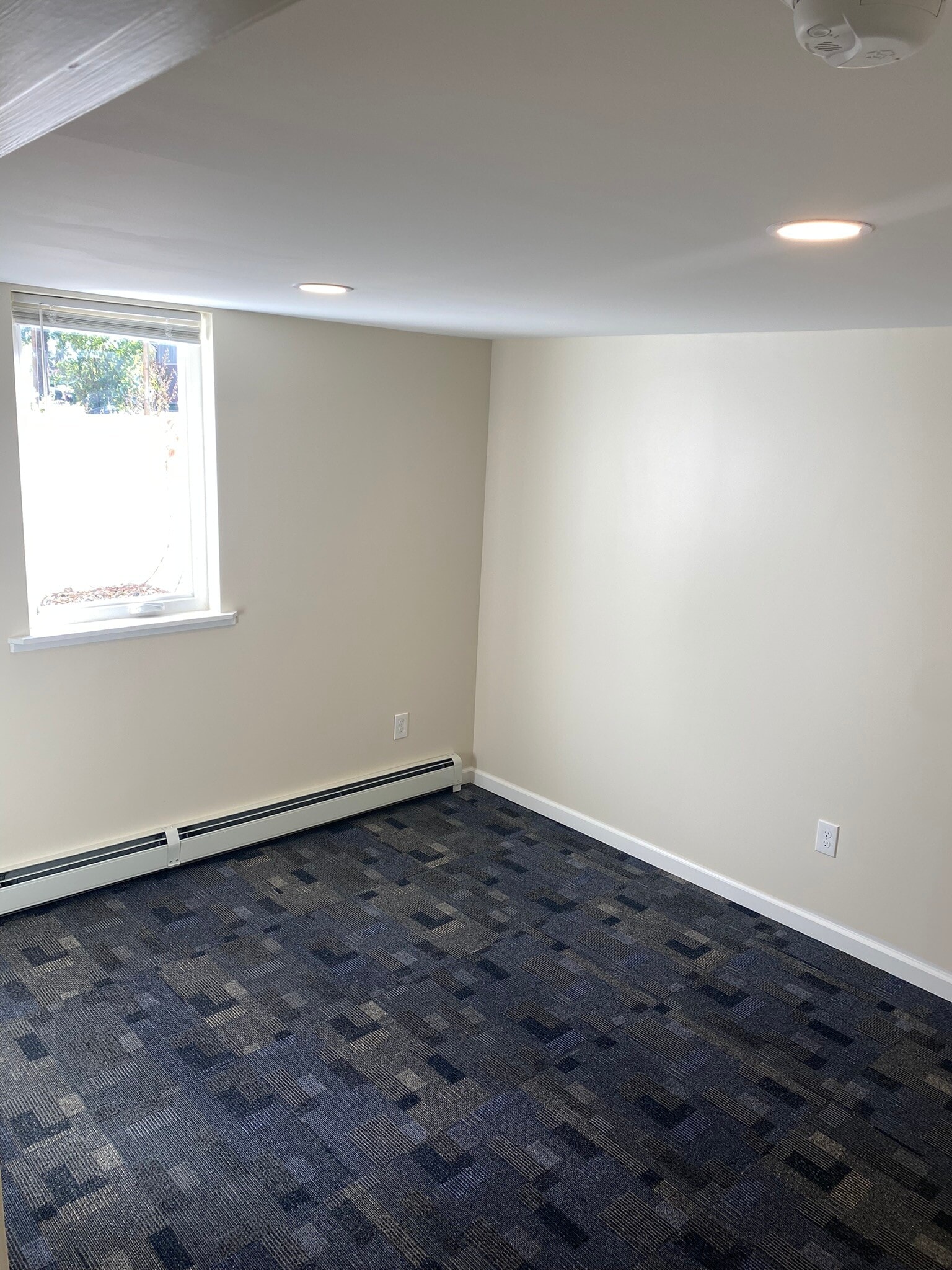 Building Photo - 1206 Cosgriff Ct