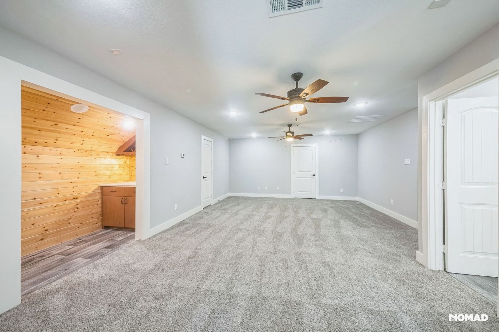 Building Photo - 1420 Palomino Trail