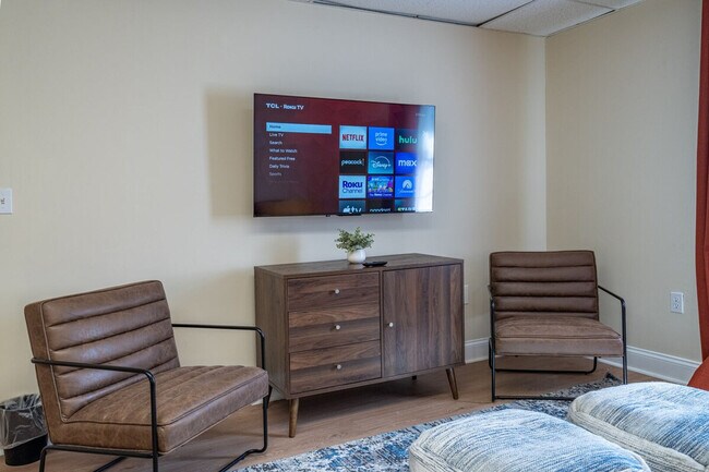 Building Photo - 58 Auburn Dr SW