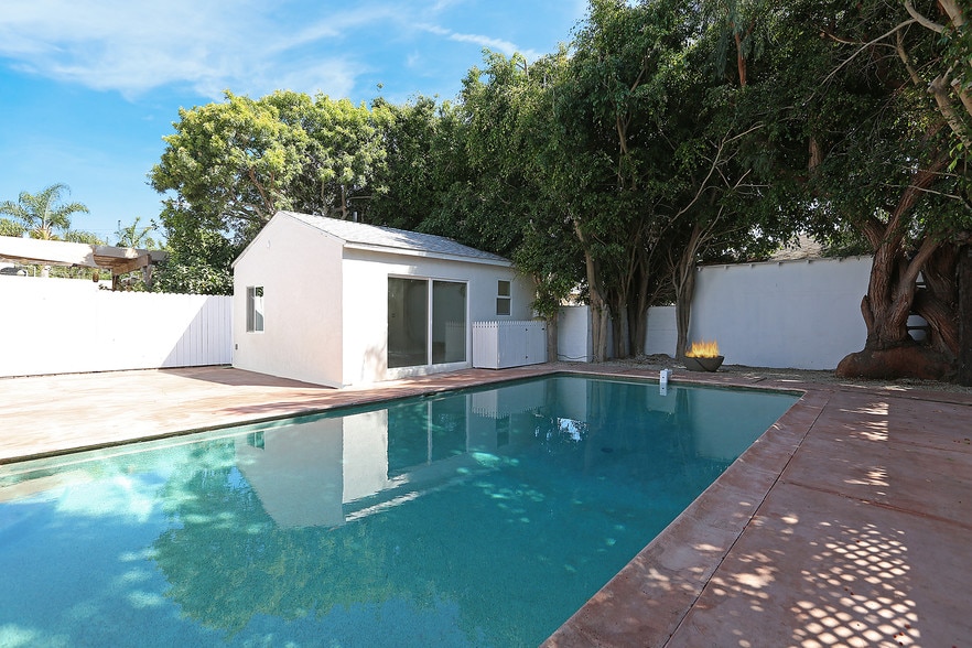 Building Photo - 12524 WOODBINE St