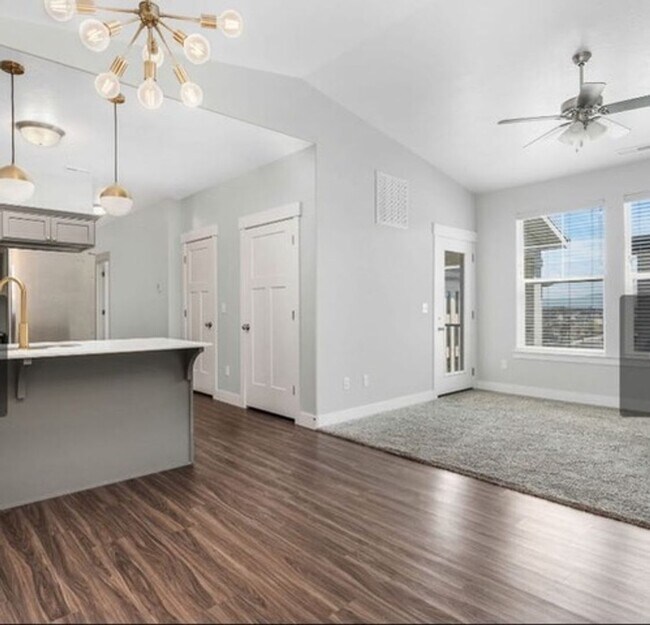 Building Photo - Uga-3723 W 2280 N #C302 Lehi, UT 84043