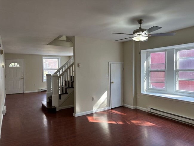 Building Photo - Brand New Kitchen with Granite Countertops...