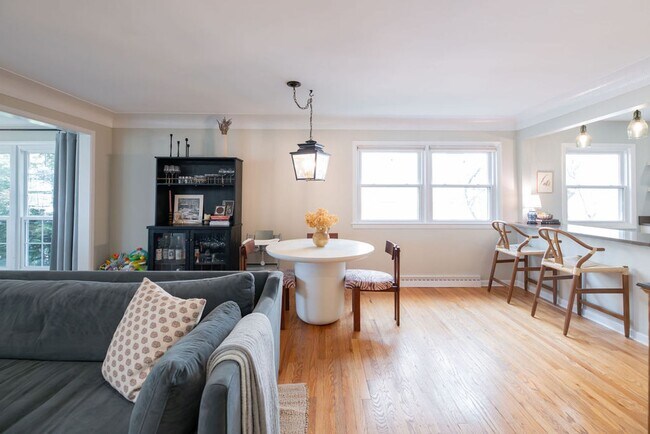 Building Photo - Updated Beachwood Ranch with Stunning Kitchen & Expansive Living Spaces