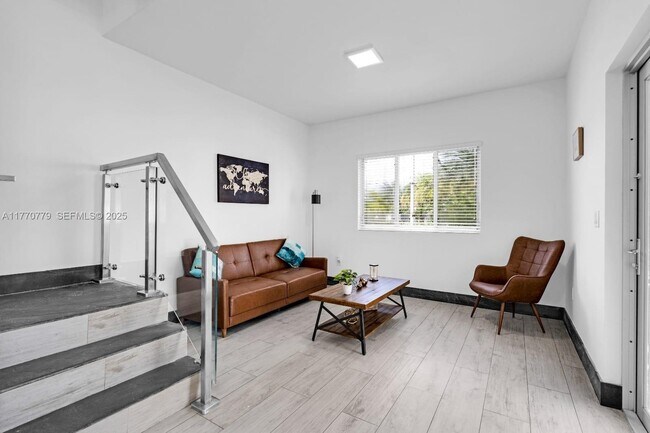 Building Photo - 15450 NW 2nd Ave