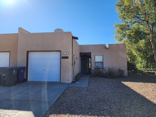 Building Photo - 3353 Vista Del Prado Ct