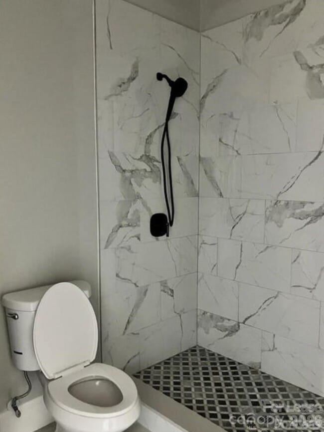 Building Photo - 2961 Beaty Rd