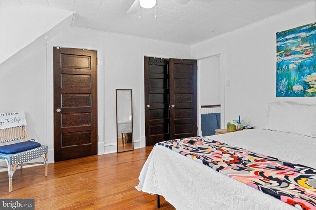 Building Photo - Welcome to this sunny and updated 4-bedroom, 2-bath row home in the heart of Mt. Airy! W/D! Large...