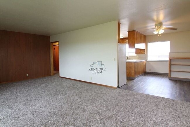 Building Photo - 4350 Elm Rd