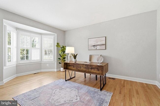 Building Photo - 19925 Interlachen Cir