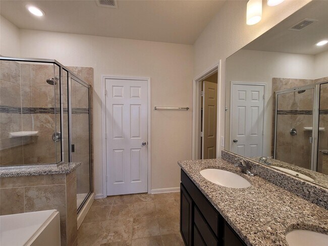 Building Photo - 1128 Swinford Ct
