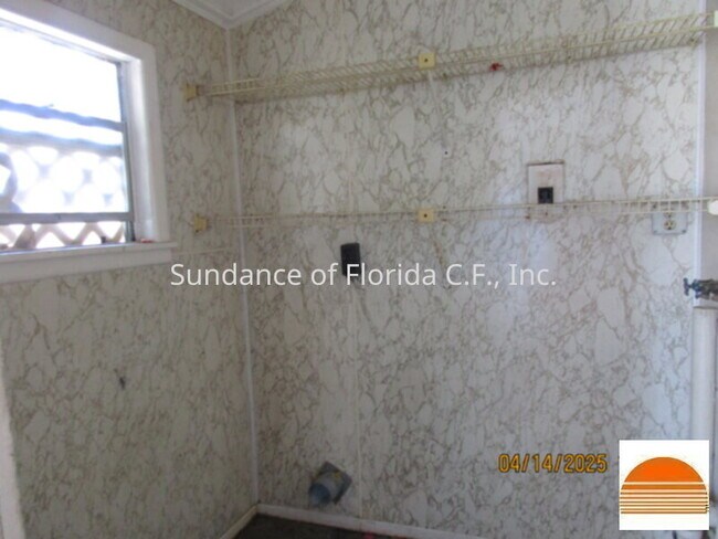 Building Photo - Osceola county