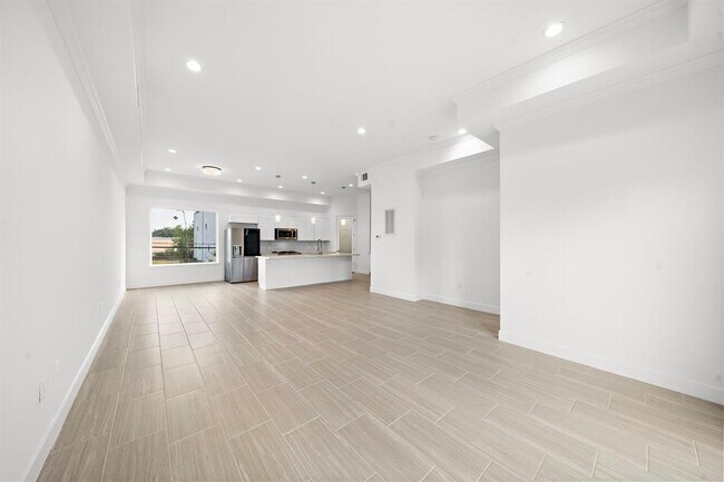 Building Photo - 4611 Nett St