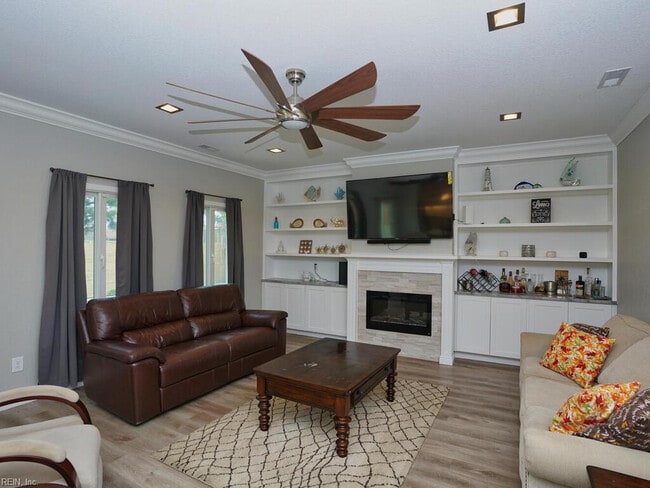 Building Photo - 1849 Steve Ln