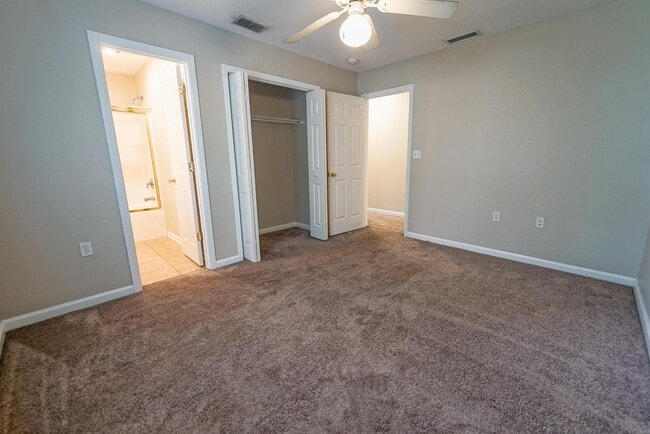 Building Photo - 2738 W Tharpe St