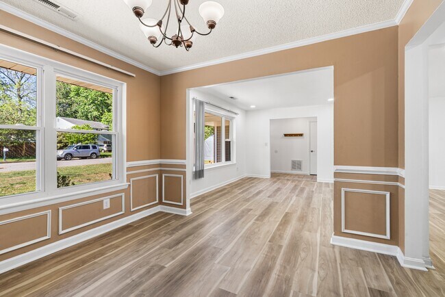 Building Photo - 1724 Placid Ct