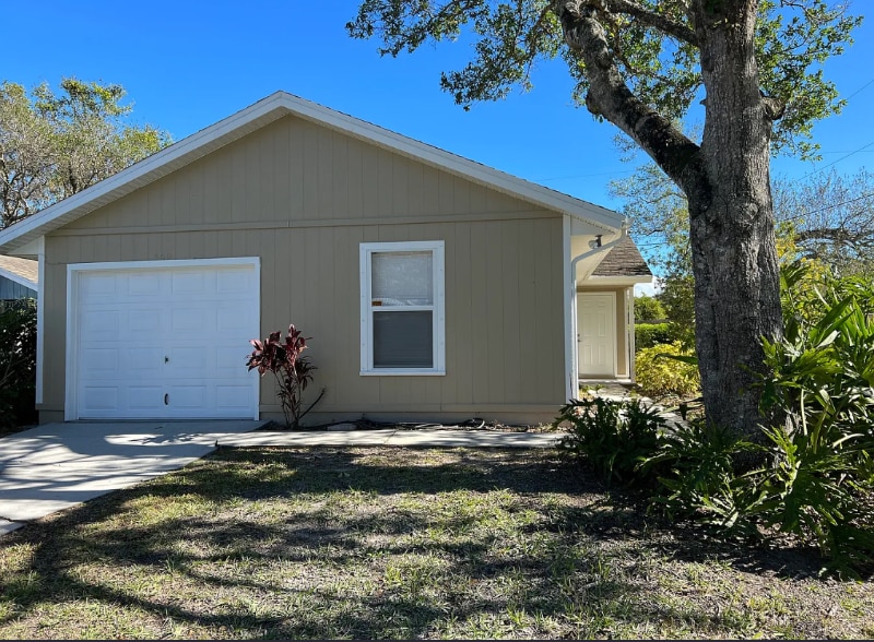 Building Photo - 500 37th Ave