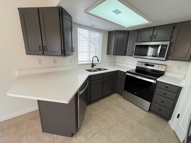 Kitchen - 1063 W 1360 S