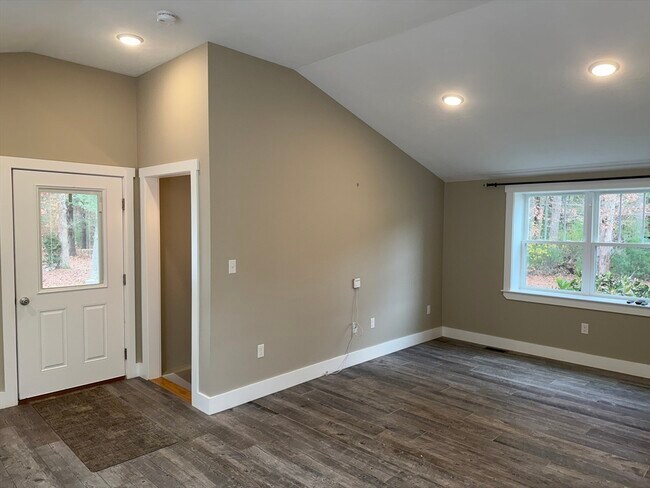 Building Photo - 44 Navaho Shores Rd