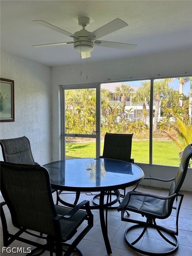 Building Photo - 16801 Sanibel Sunset Ct