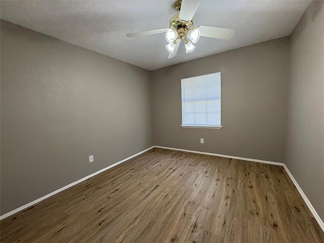 Building Photo - 455 Everest Ct