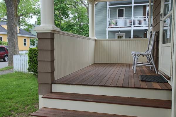 entry porch - 5 Manning St