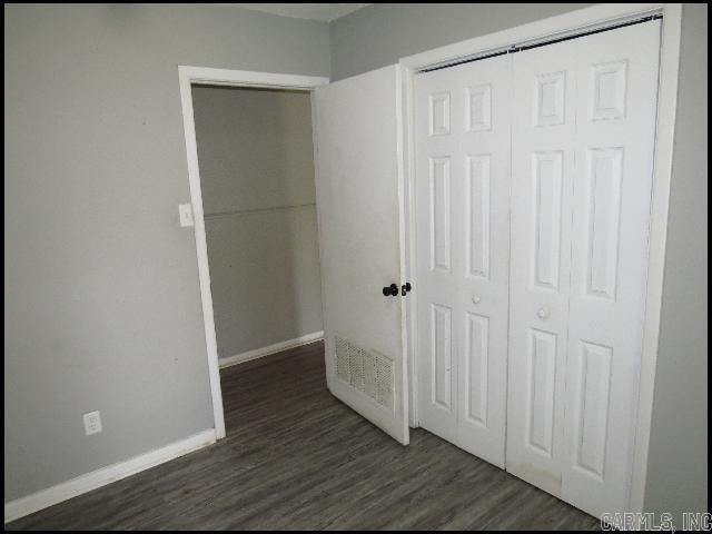 Building Photo - 1020 Towering Oaks Dr