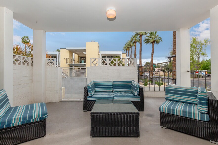 Building Photo - 6502 N Central Ave