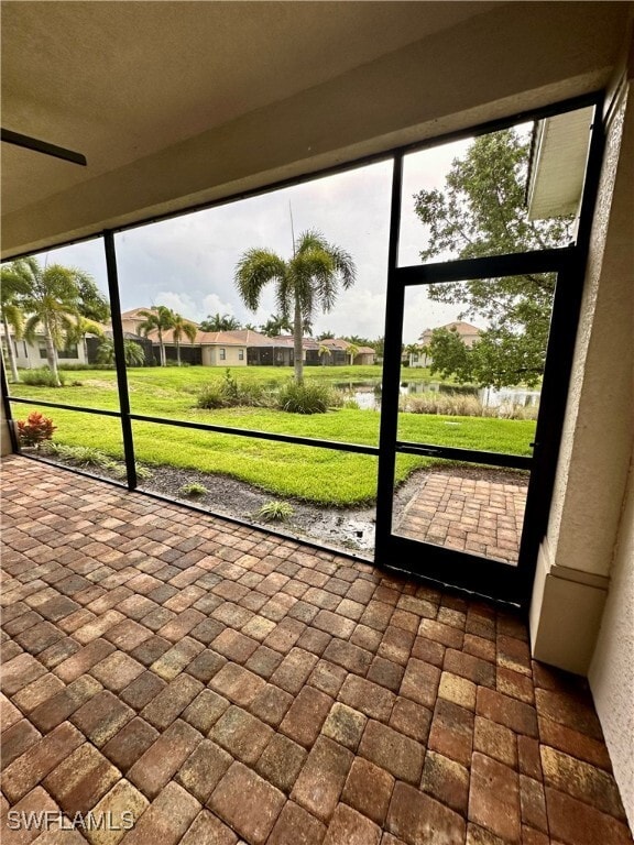 Building Photo - 1581 Serrano Cir