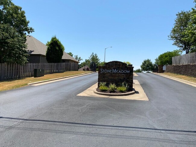 Building Photo - GATED - STONE MEADOW SUBDIVISION!