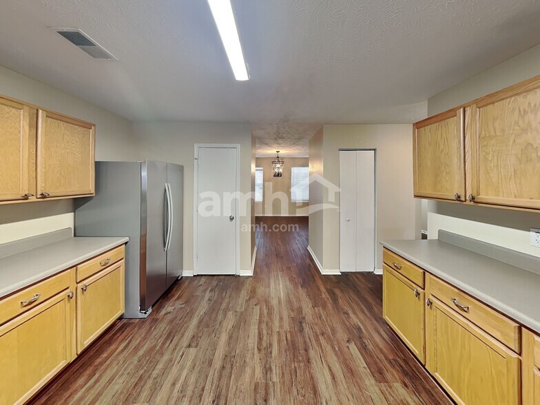 Building Photo - 2672 New Port Royal Rd