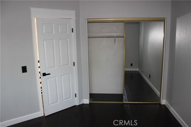 Building Photo - 9165 Noble Ave