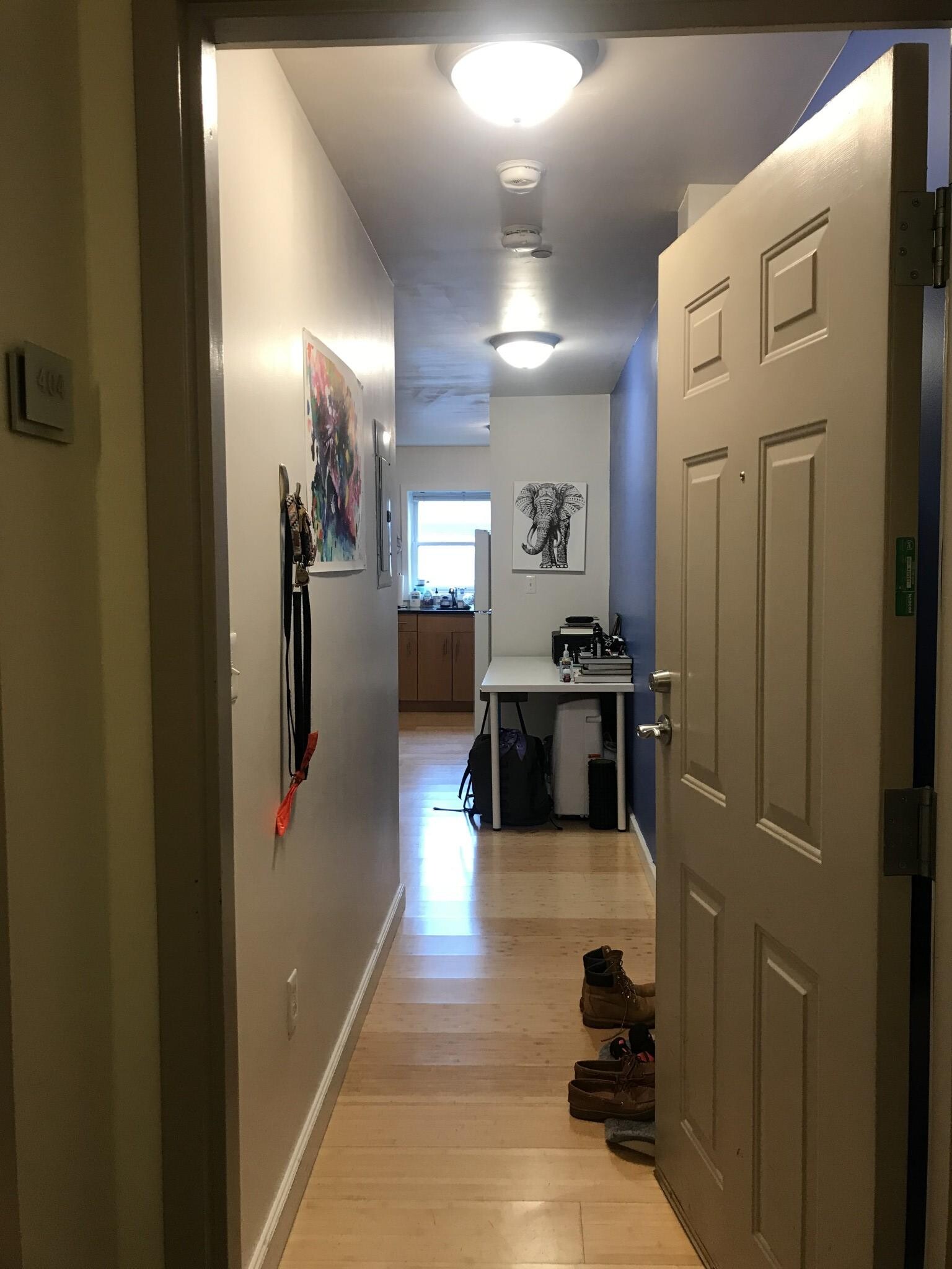 Building Photo - 461 Park Dr