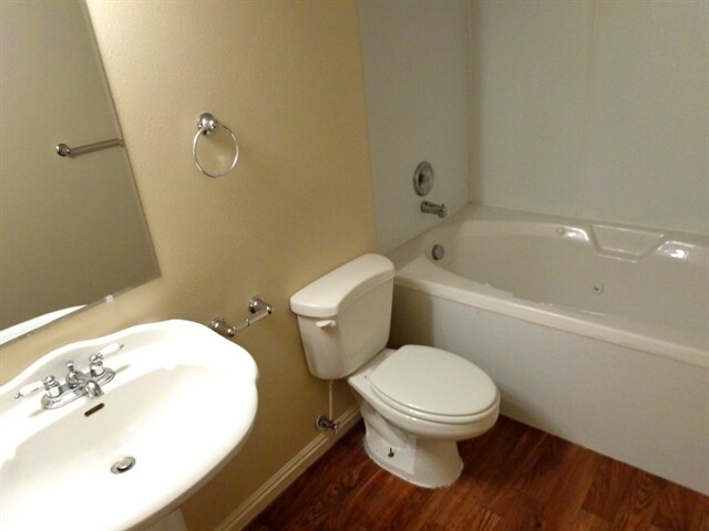Building Photo - 105 W 1200 S
