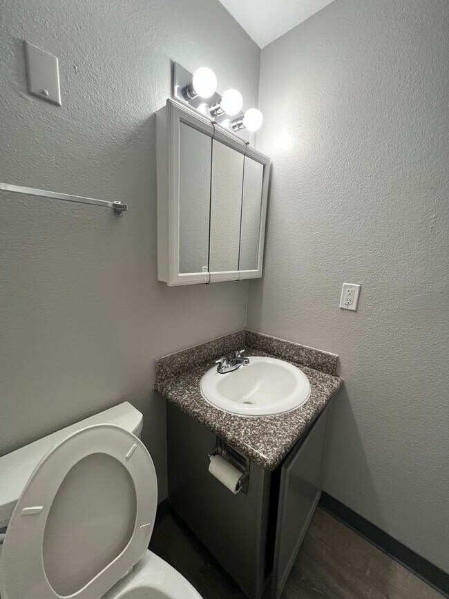 Interior Photo - Country Rambler