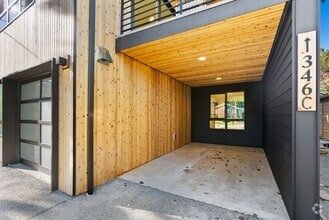 Building Photo - 346 NE 55th St