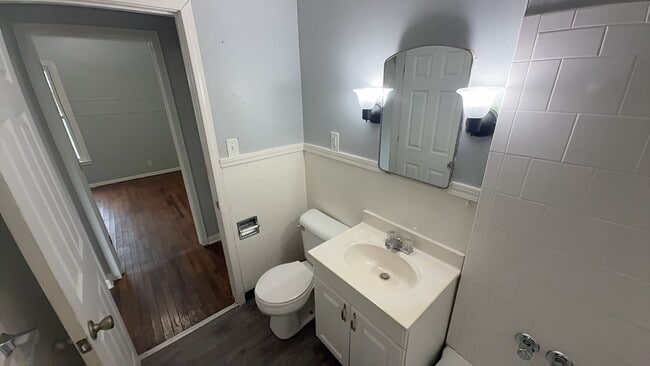 Building Photo - 2723 Eldora Dr