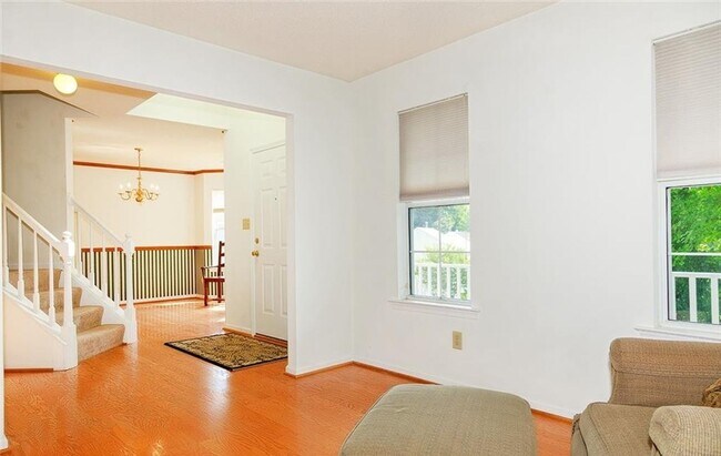 Building Photo - LONGHILL STATION