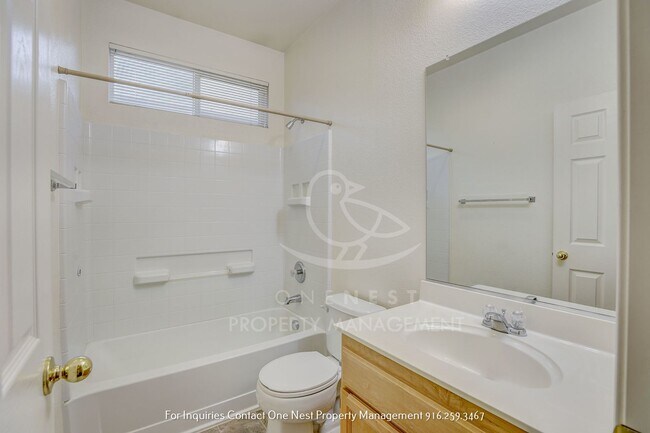 Building Photo - 3 bdrm 2 bthm single level home in Edgewater community