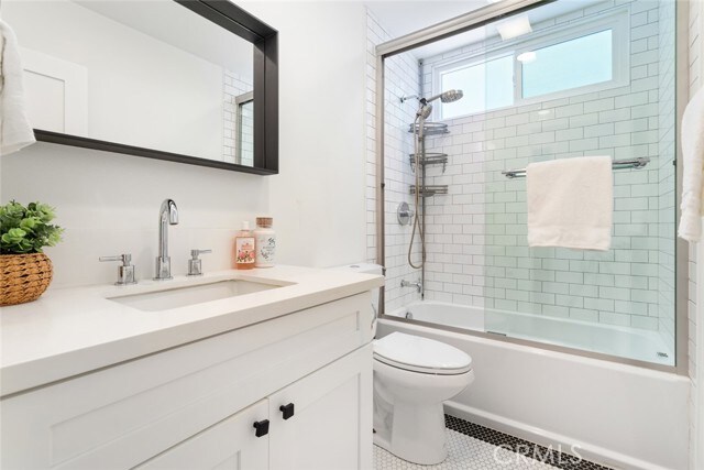 Building Photo - 7153 Helmsdale Cir