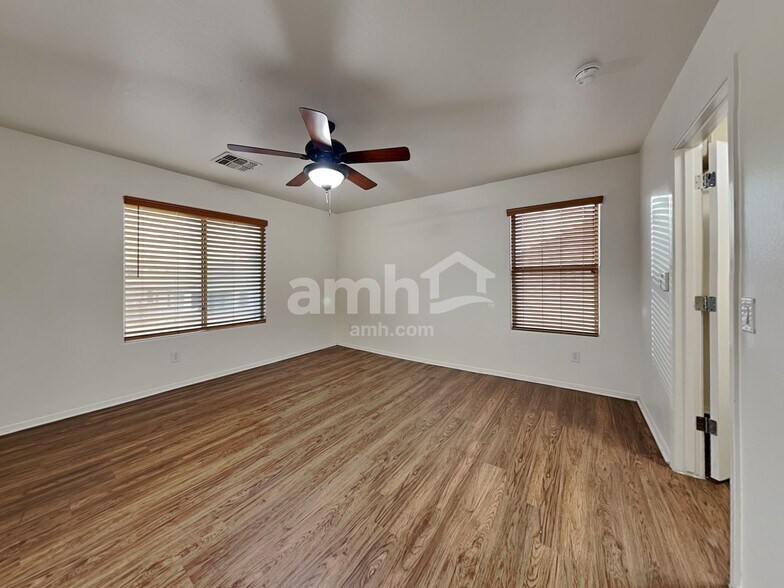 Building Photo - 18015 W Carol Ave