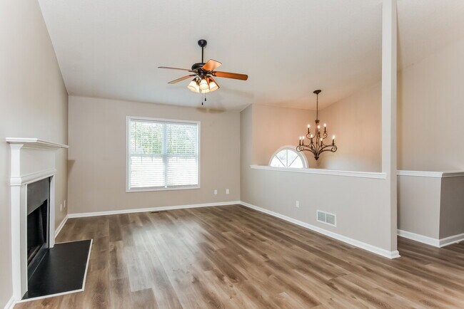 Building Photo - 304 Gun Range Rd