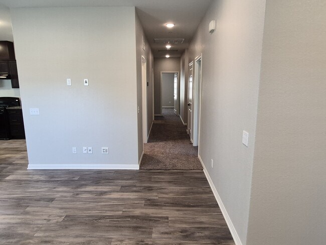 Building Photo - 31810 Ives Ct