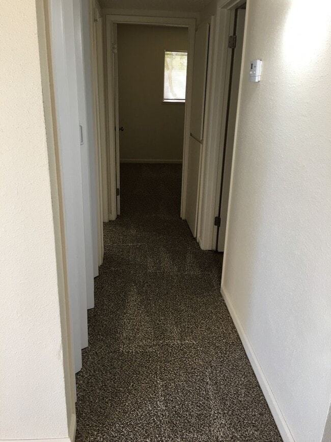 Building Photo - 2 B/D 1 B/A  in Marysville - COMING SOON! ...