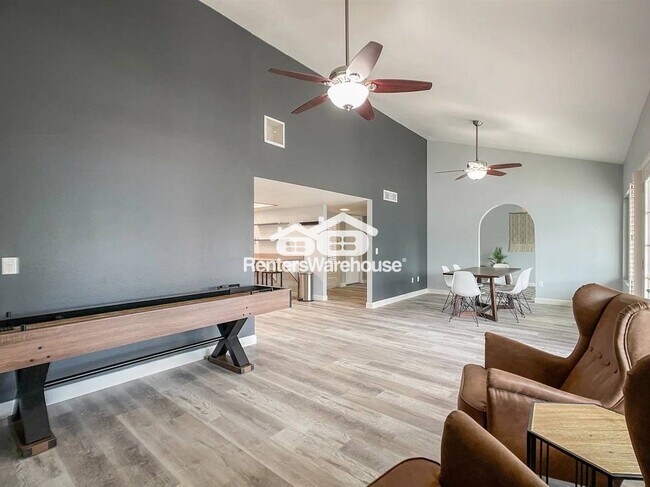 Building Photo - 4416 W Watson Ln