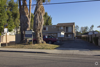 Building Photo - Laurel Palms