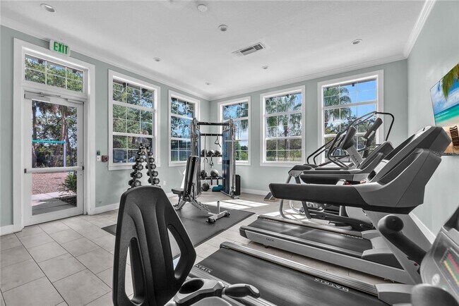 Building Photo - 7085 Woodchase Glen Dr