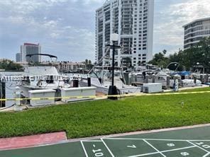 Building Photo - 2500 Parkview Dr