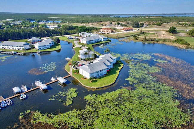 Building Photo - 504 Chelsee Way