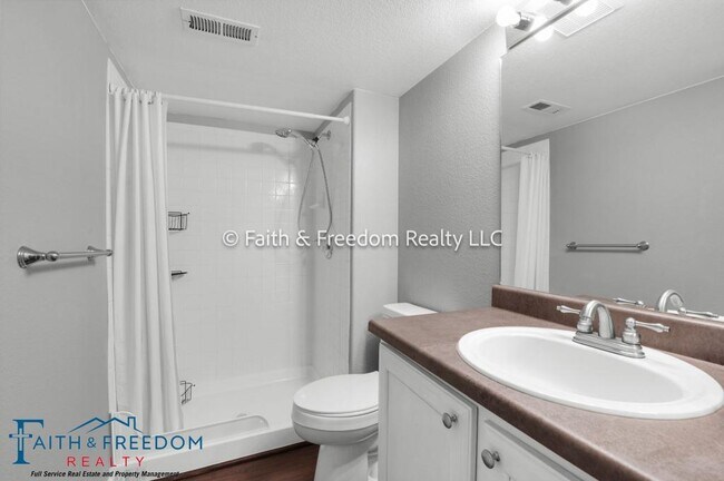 Building Photo - 8354 Freestar Way